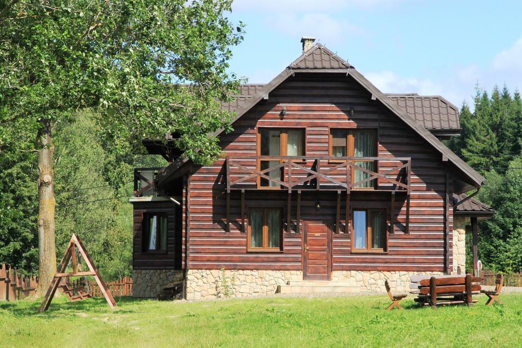 Dom Goscinny Borsuczyna Wetlina Ngoại thất bức ảnh